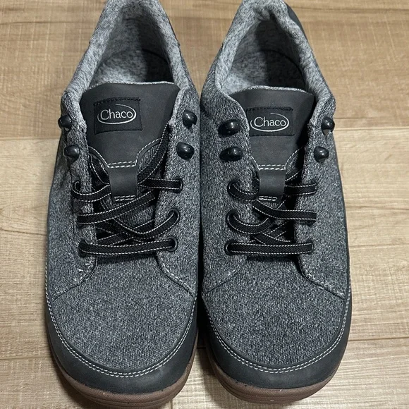 Chaco Woman’s Sneakers - Picture 2 of 10